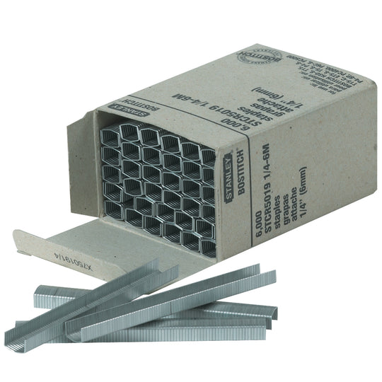1/4 Deluxe Staples 6000/Case