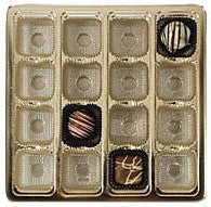 7-7/16 x 7-7/16 x 15/16 (16 oz.) Square Candy Tray Gold 16 Cavities 500/Case